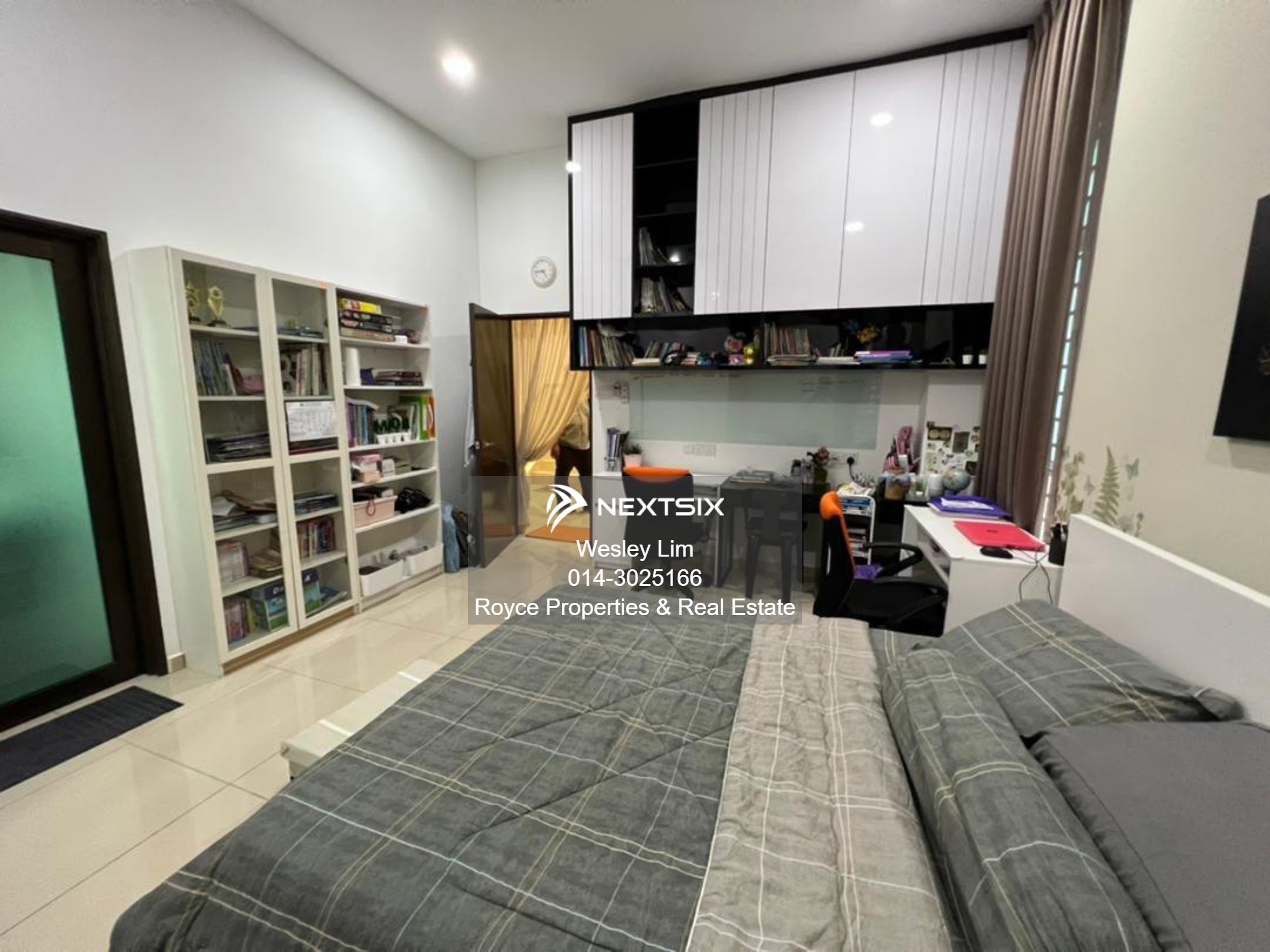 Semi-detached House For Sale in Setia Tropika Johor - Image 5