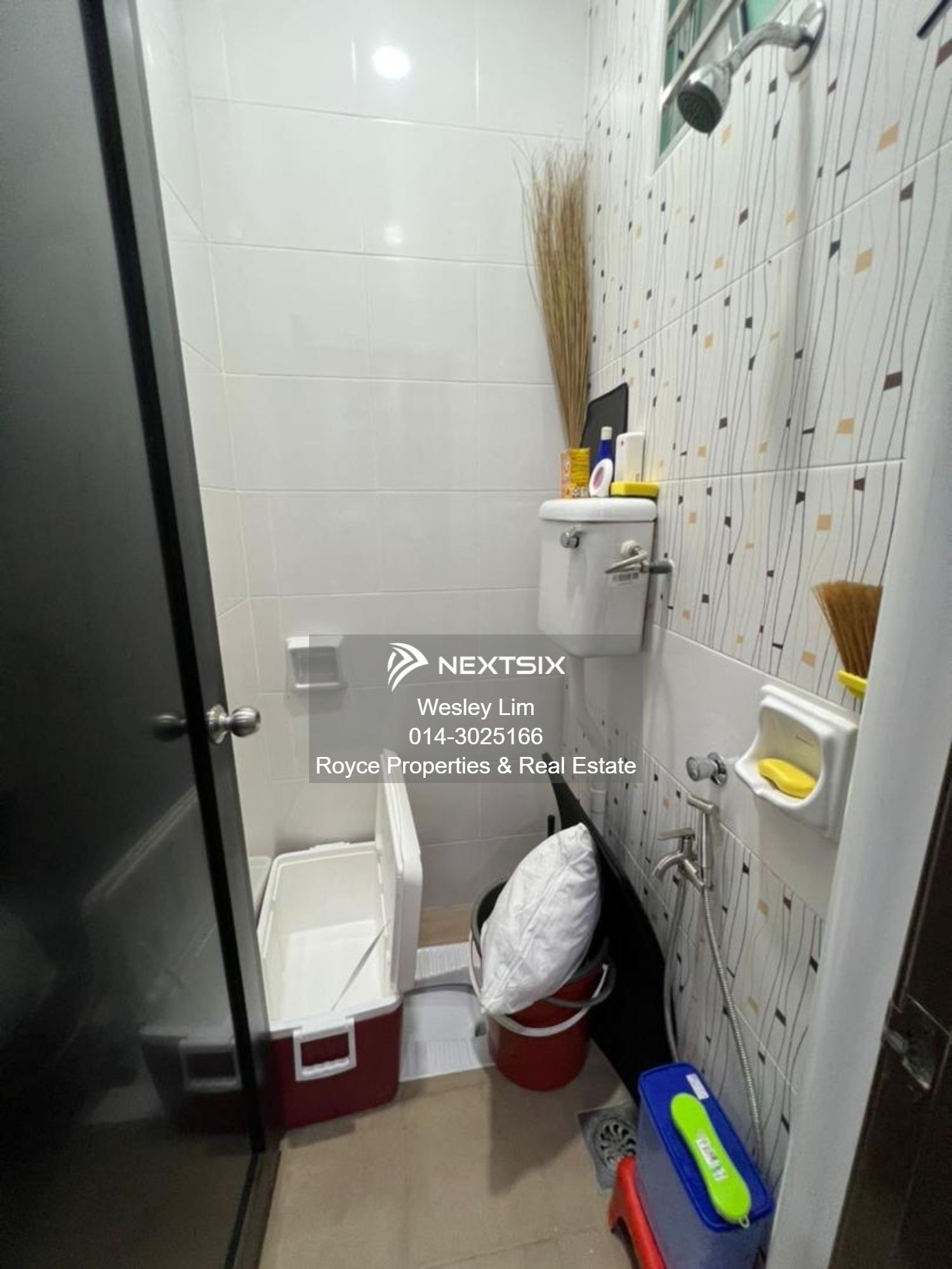 Semi-detached House For Sale in Setia Tropika Johor - Image 8