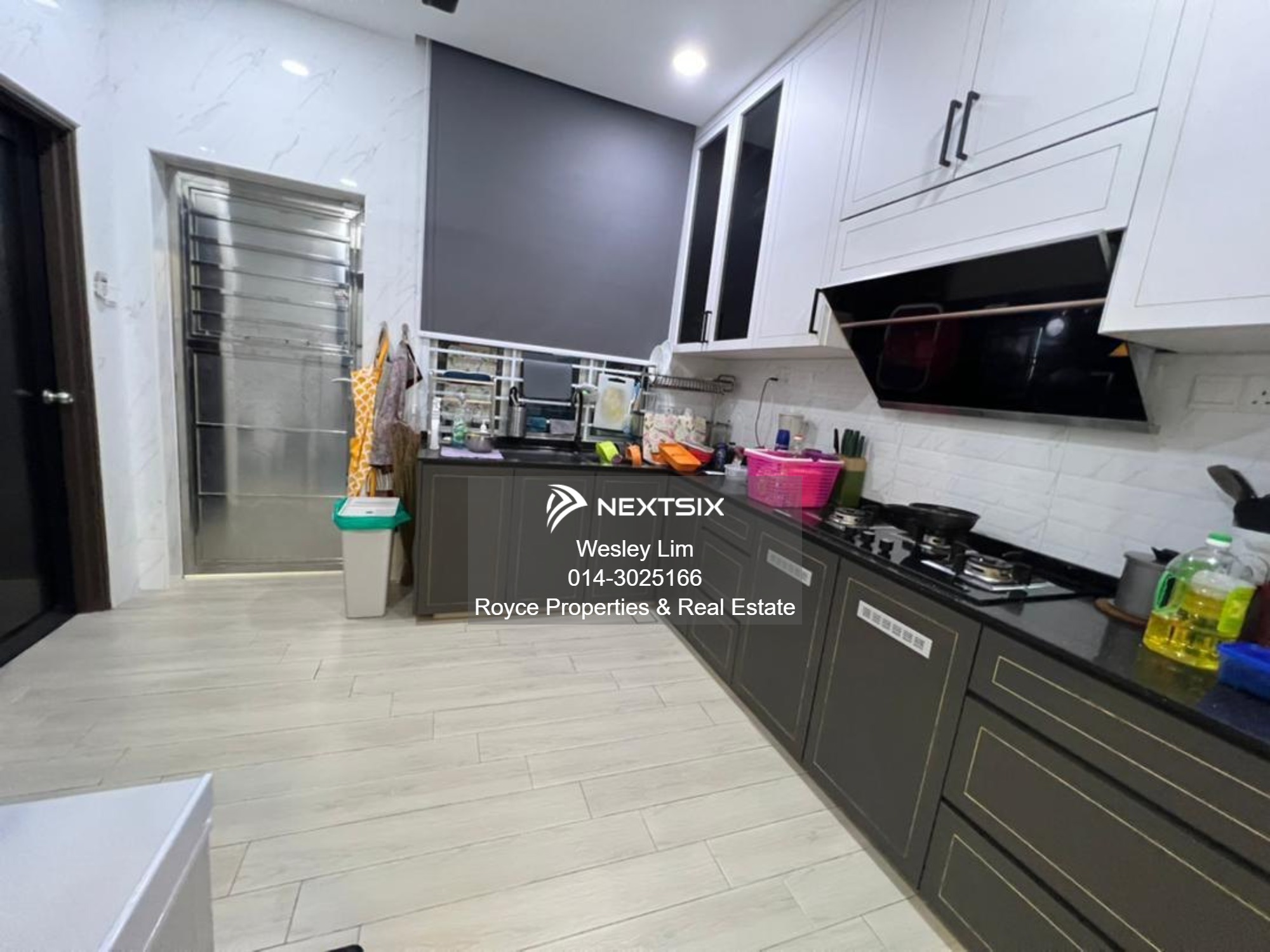 Semi-detached House For Sale in Setia Tropika Johor - Image 9