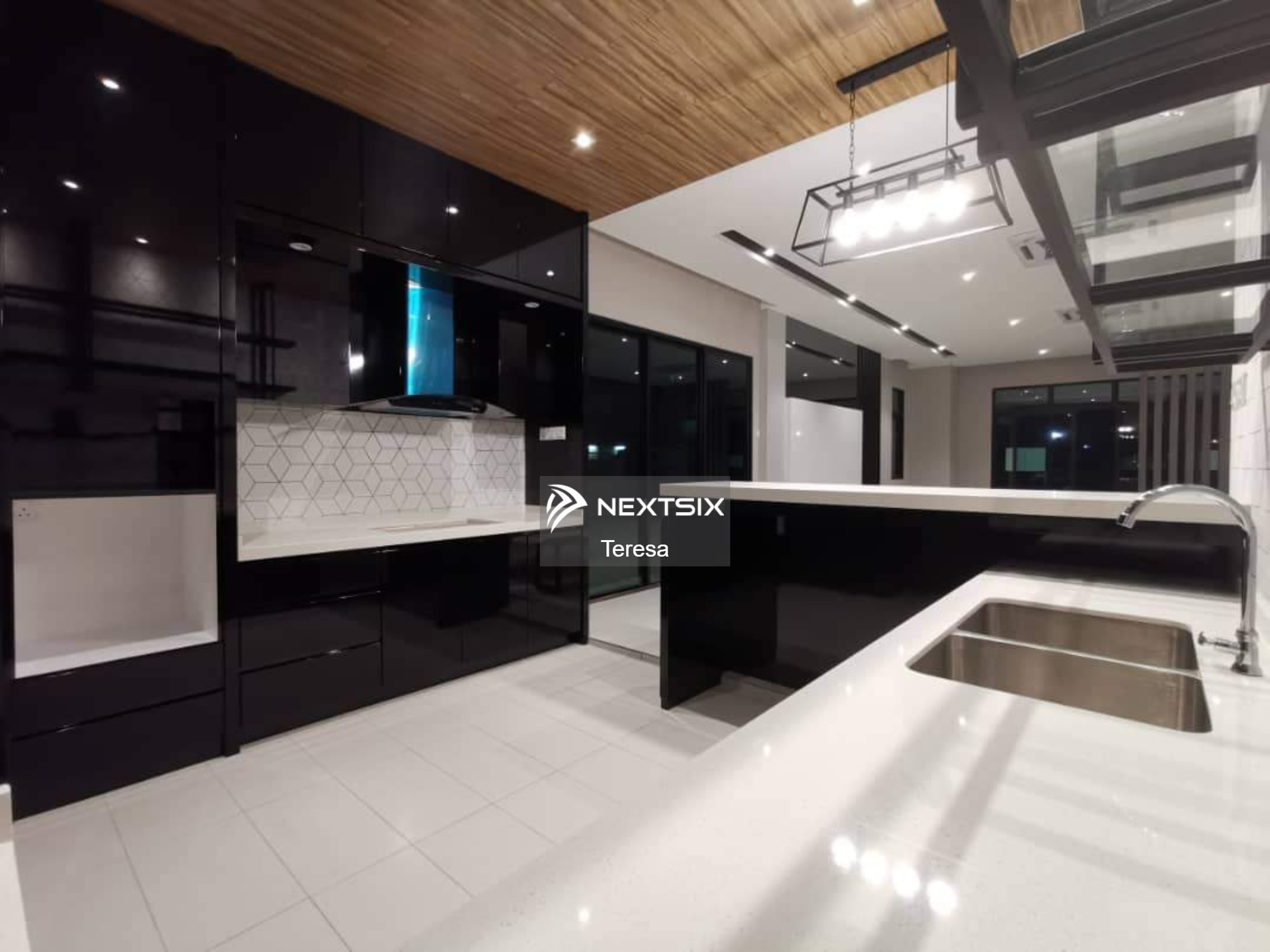 3-sty Superlink House For Sale in Klang Selangor - Image 5