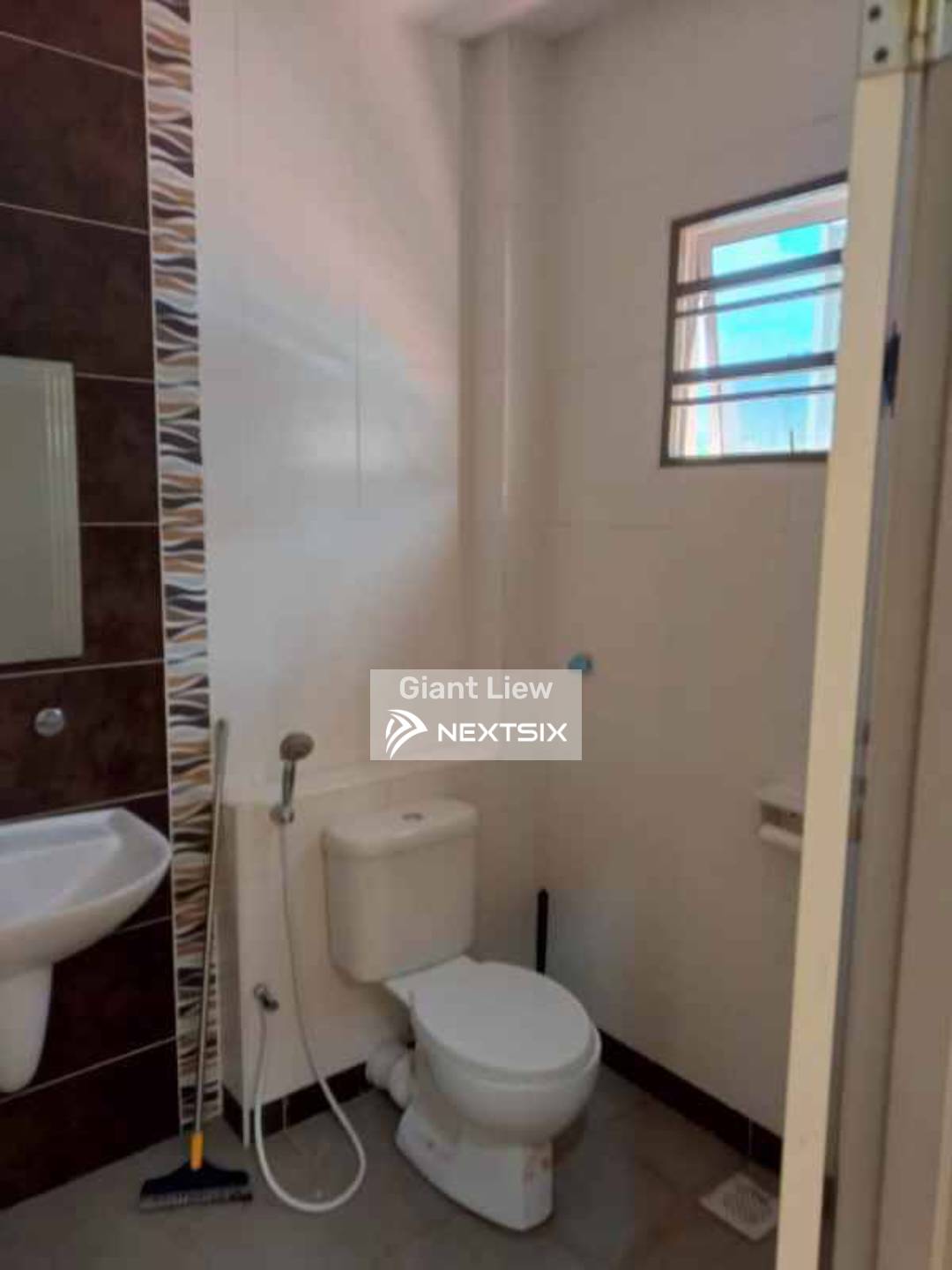 2-sty Terrace/Link House For Sale in Menglembu Perak - Image 9