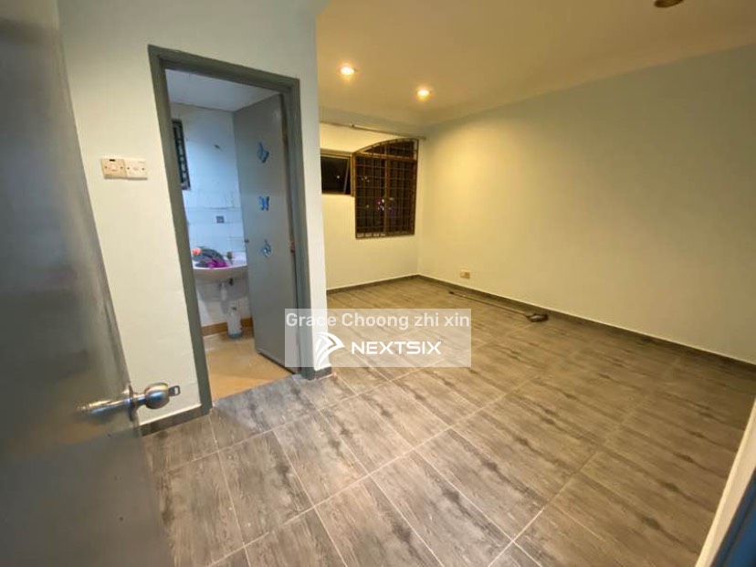 2-sty Terrace/Link House For Sale in Cheras Wilayah Persekutuan Kuala Lumpur - Image 6