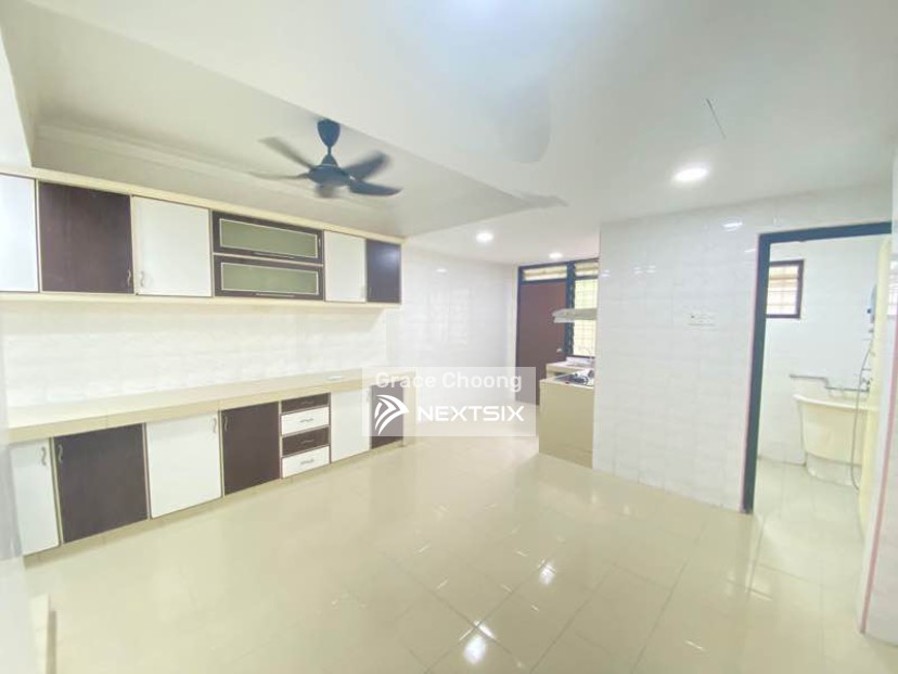 2.5-sty Terrace/Link House For Sale in Batu Caves Selangor