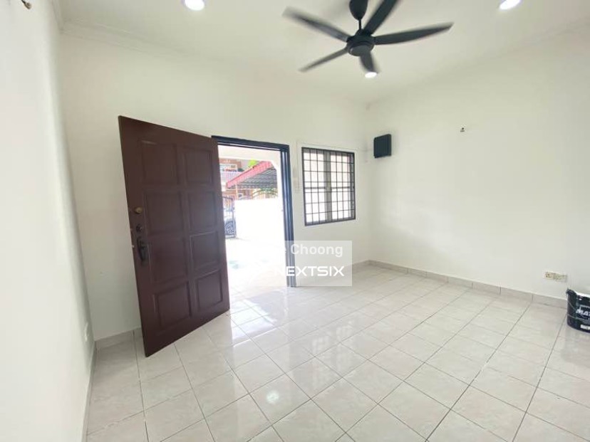2.5-sty Terrace/Link House For Sale in Batu Caves Selangor - Image 6