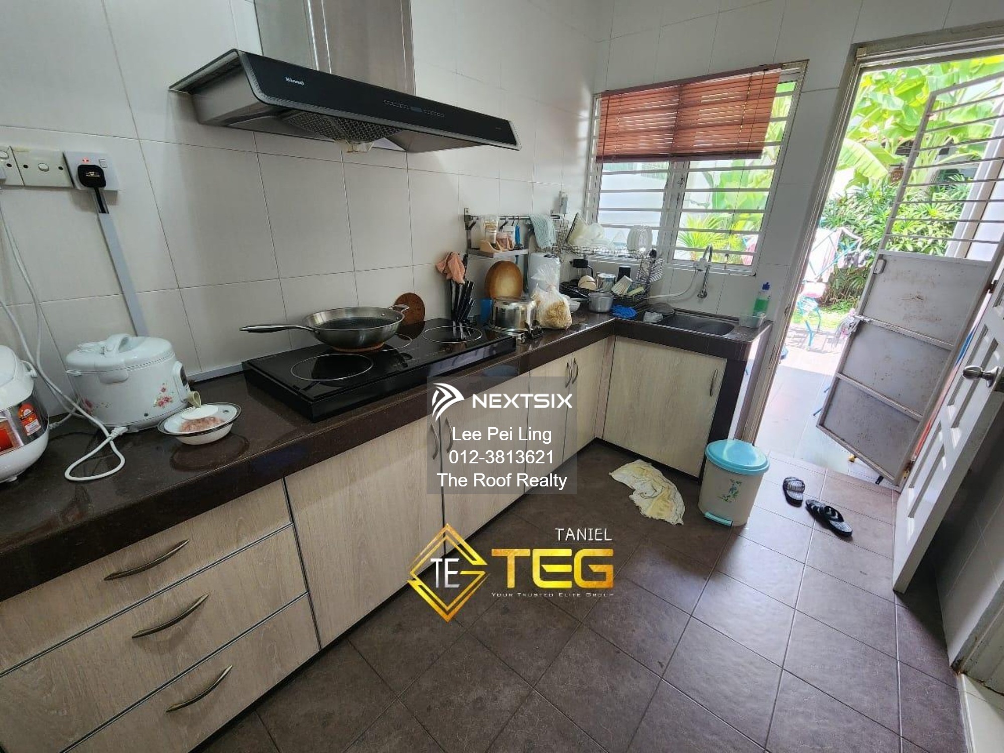 Semi-detached House For Sale in Bandar Botanic Selangor - Image 6