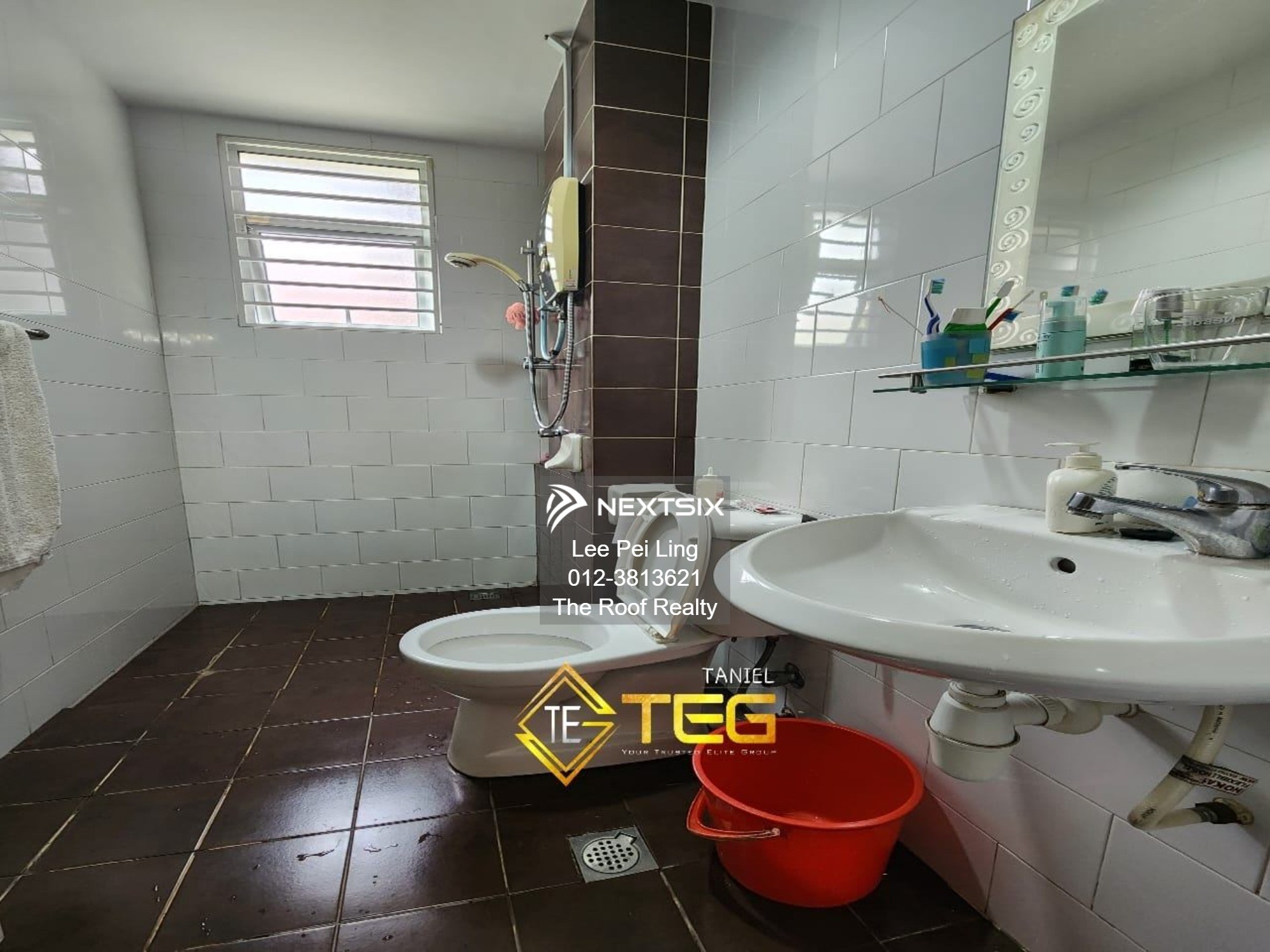 Semi-detached House For Sale in Bandar Botanic Selangor - Image 9