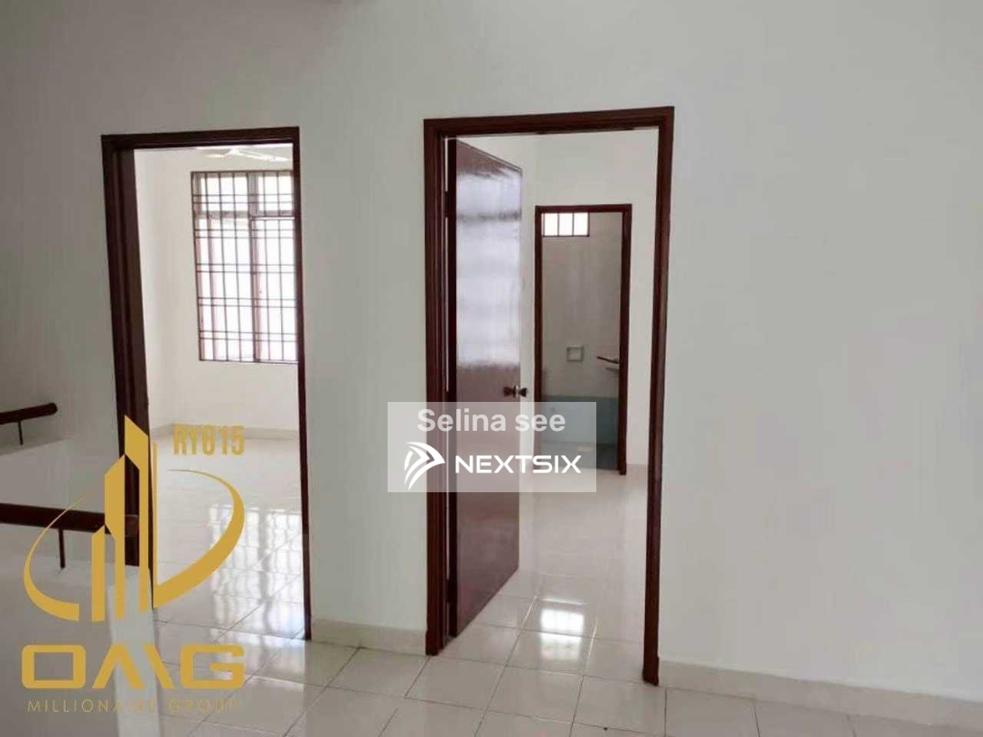 2-sty Terrace/Link House For Sale in Bandar Botanic Selangor - Image 5