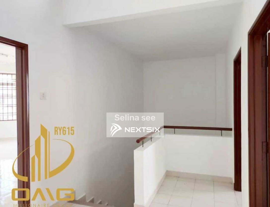 2-sty Terrace/Link House For Sale in Bandar Botanic Selangor - Image 6