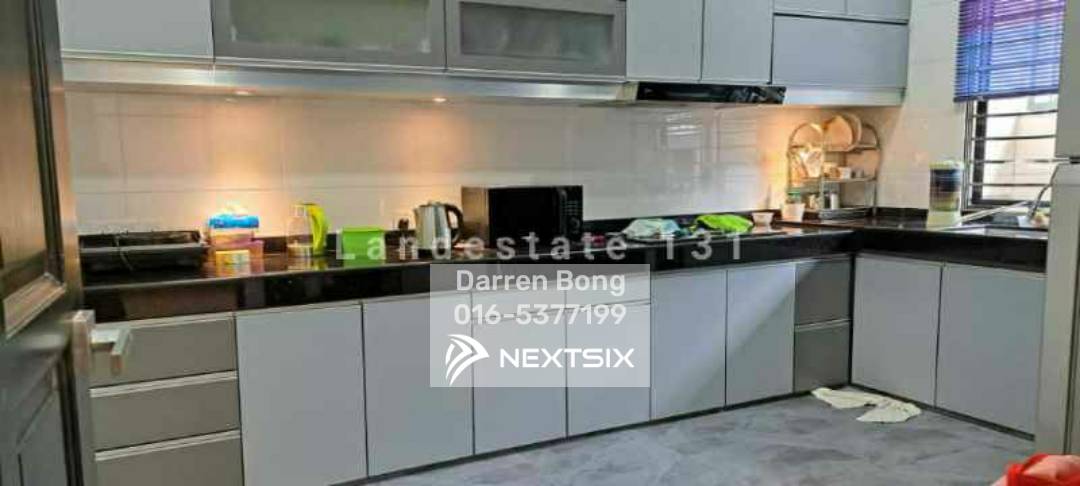 2.5-sty Terrace/Link House For Sale in Kuching Sarawak - Image 5