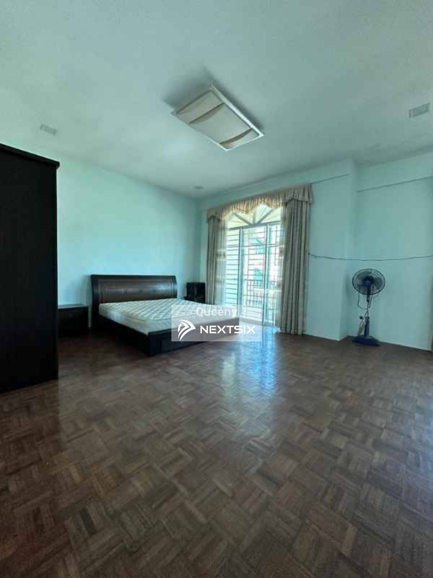 Semi-detached House For Sale in Kuching Sarawak - Image 4