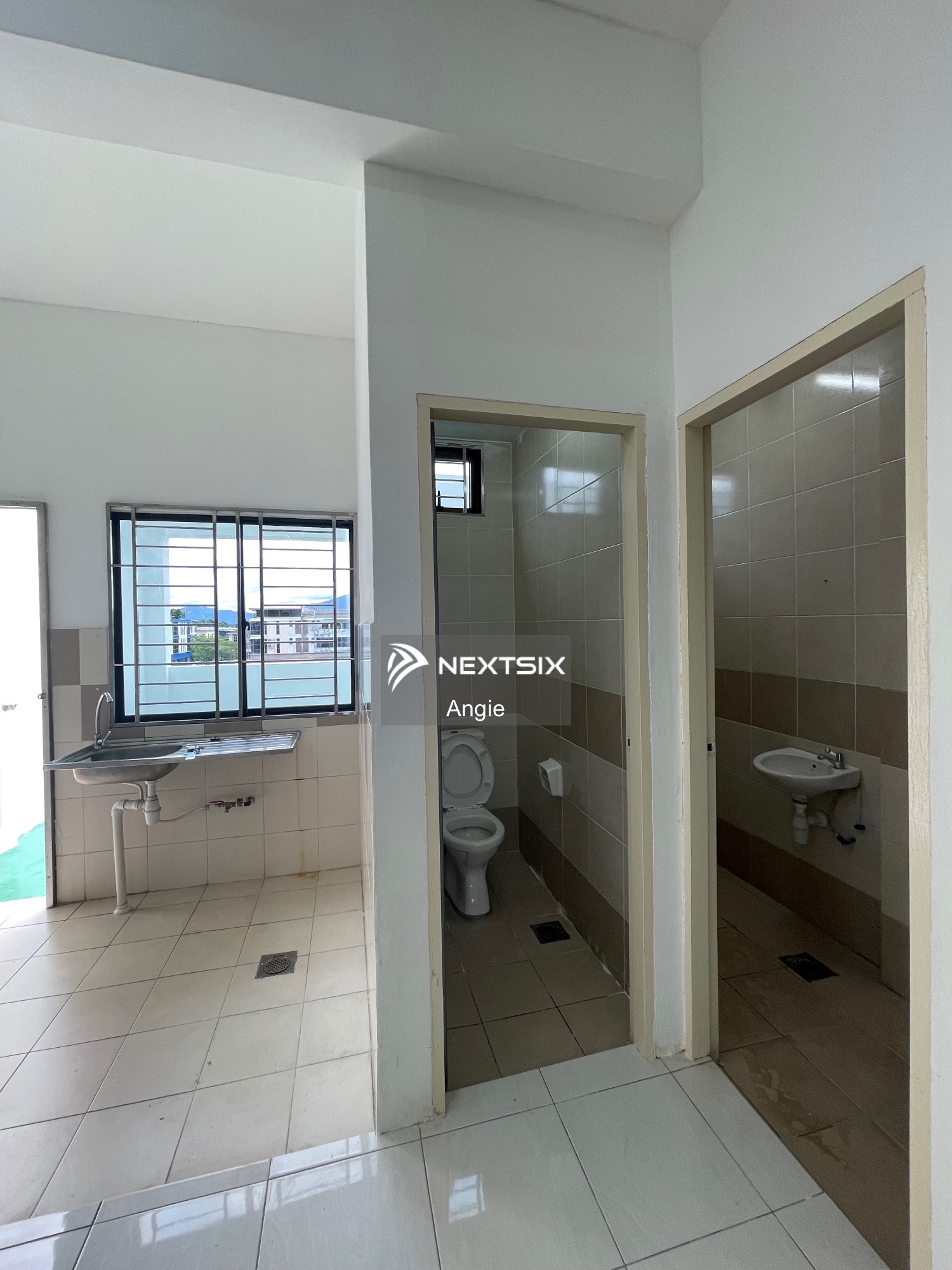 Shop For Rent in Kuching Sarawak - Image 5