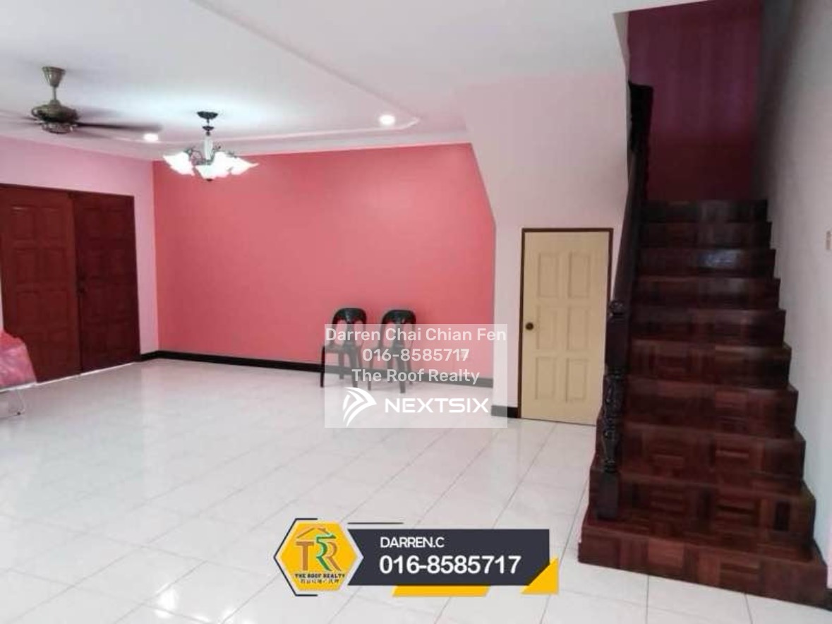 Semi-detached House For Sale in Kuching Sarawak - Image 6