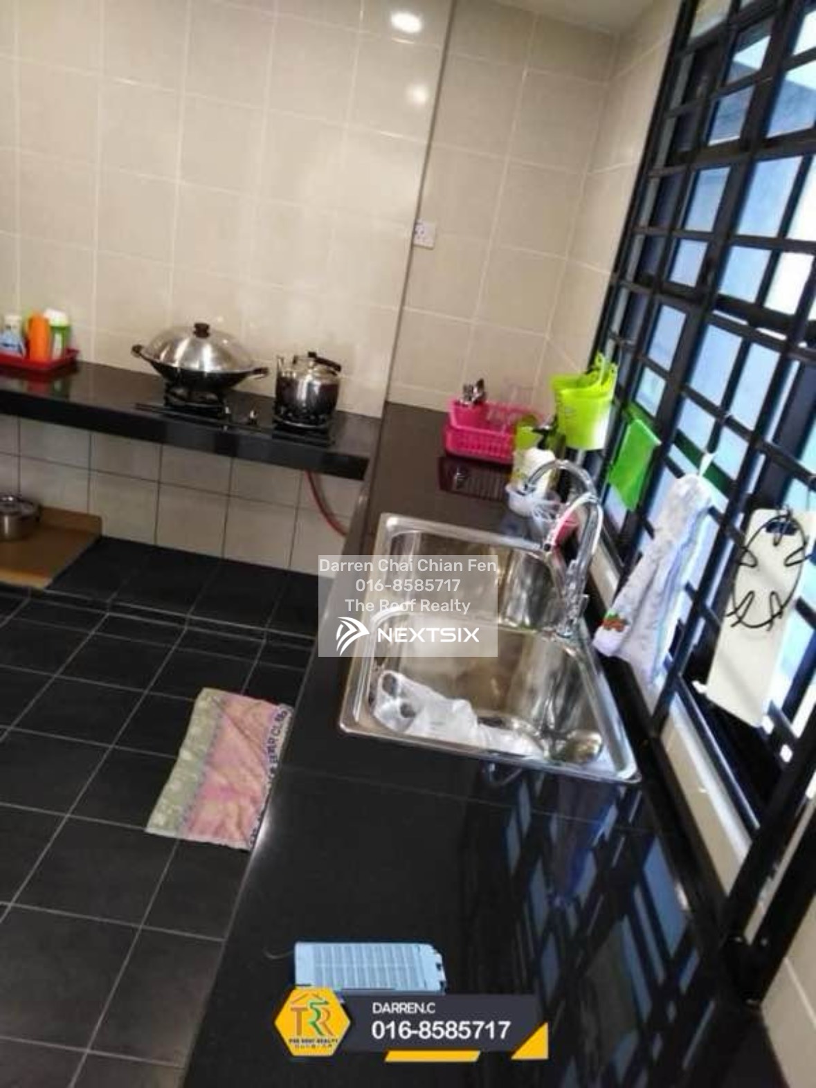 Semi-detached House For Sale in Kuching Sarawak - Image 9