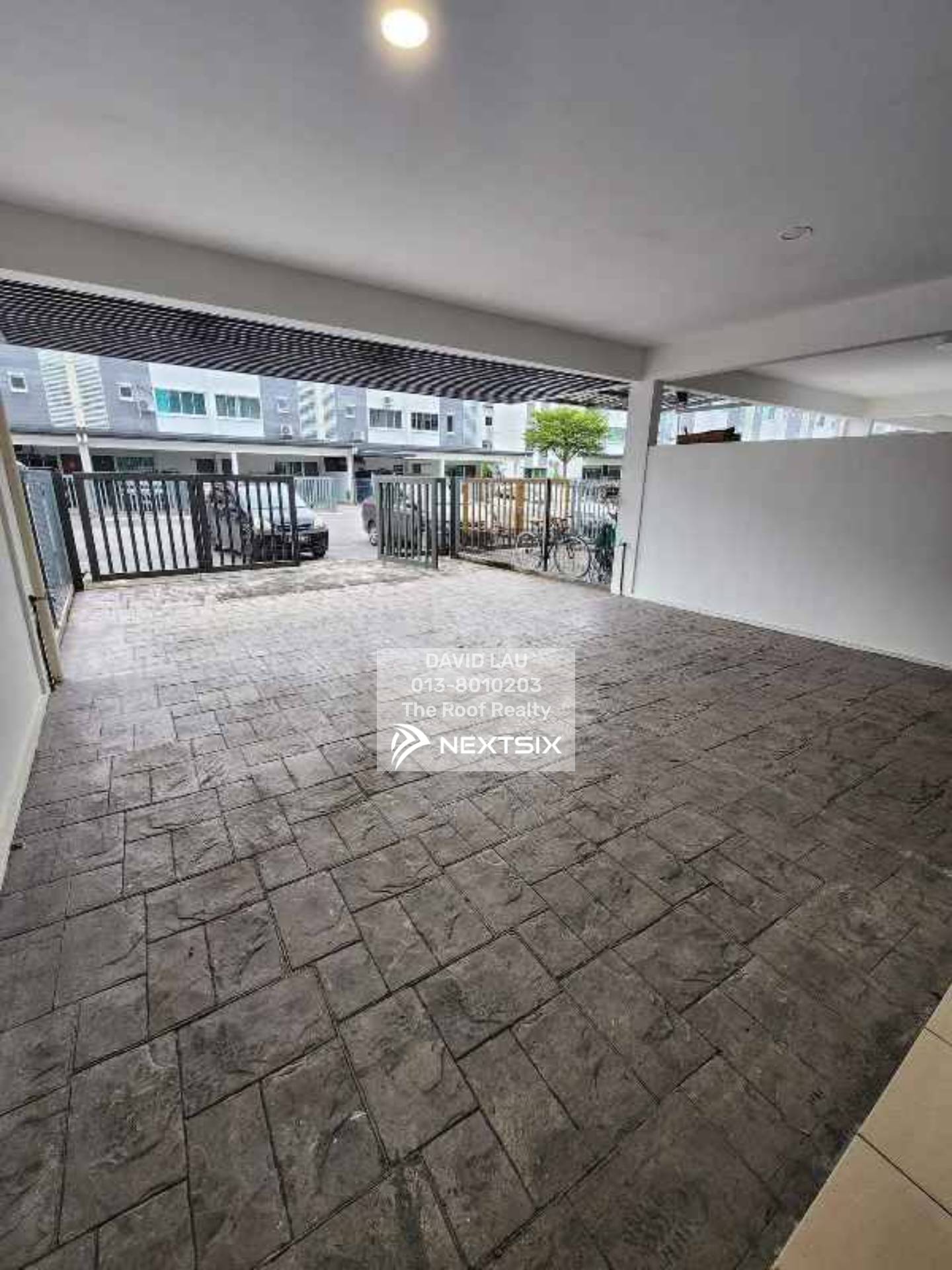 1.5-sty Terrace/Link House For Sale in Kuching Sarawak - Image 3