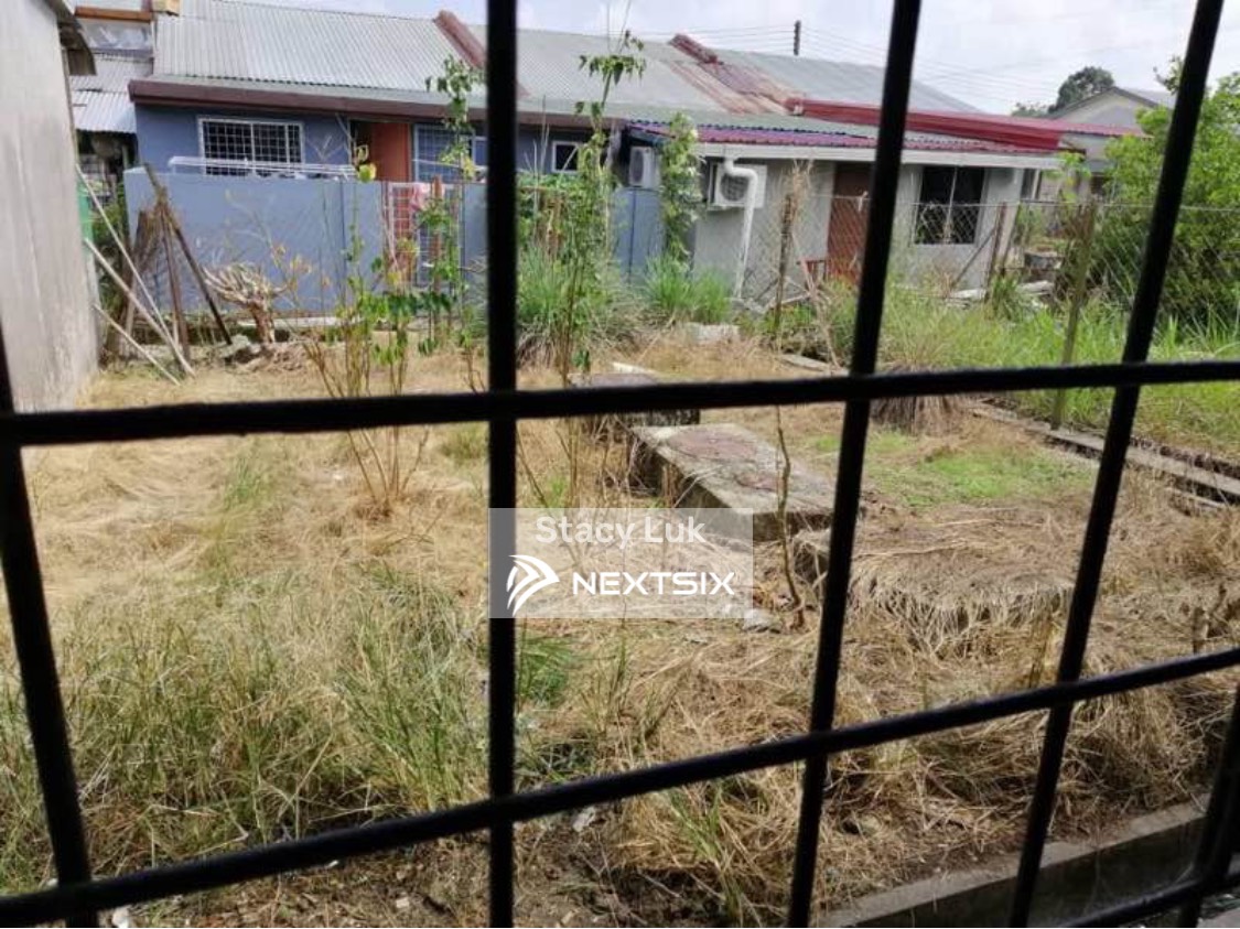 1-sty Terrace/Link House For Sale in Kuching Sarawak - Image 6