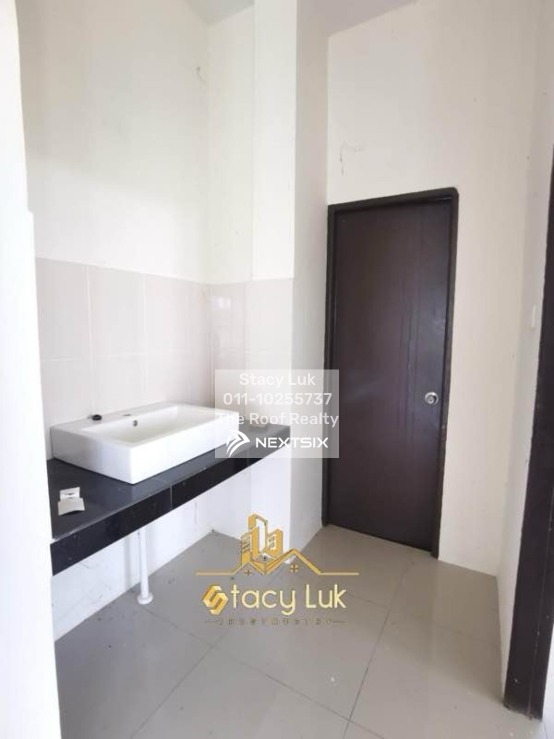 Semi-detached House For Sale in Kuching Sarawak - Image 9
