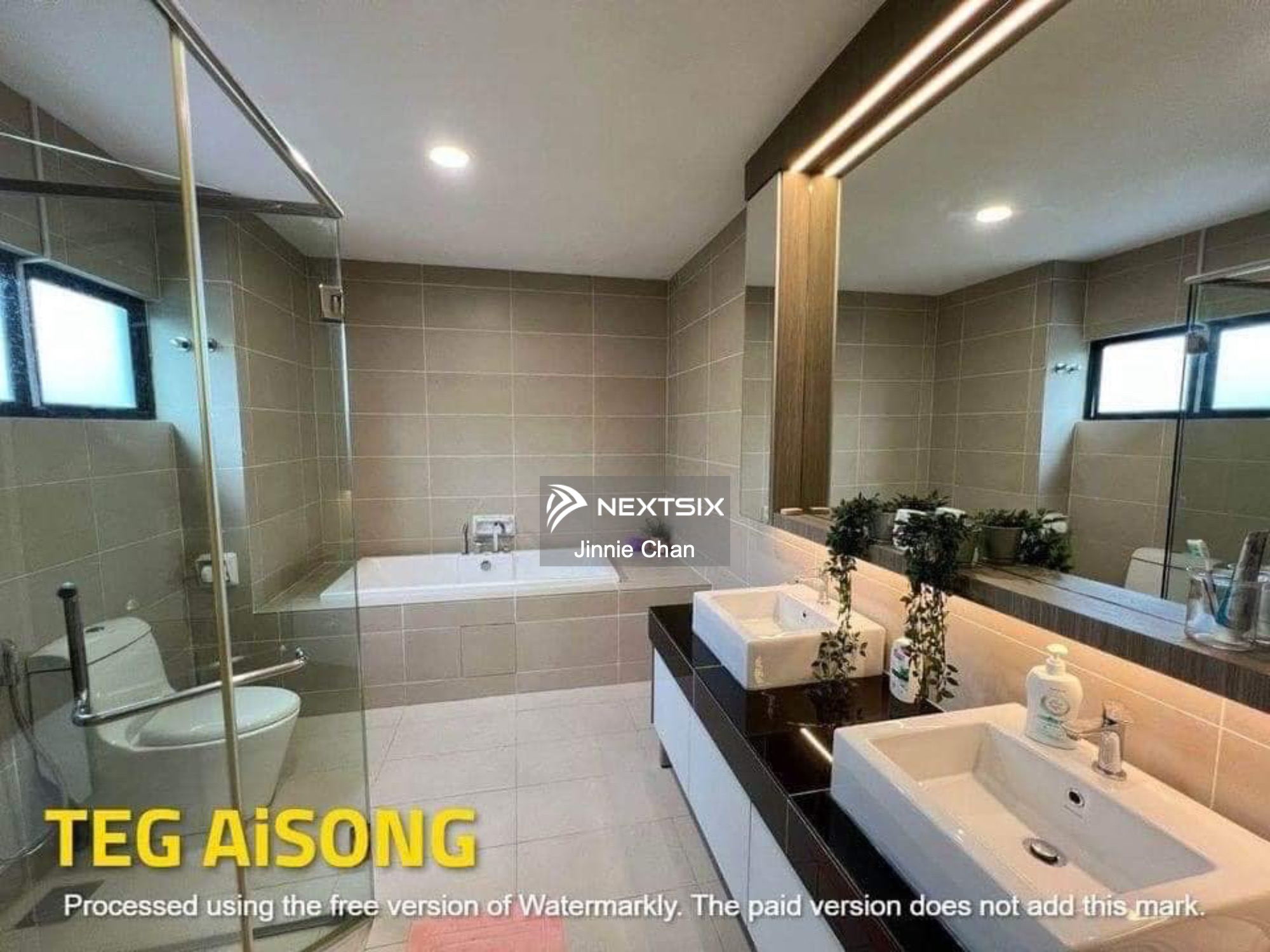 Semi-detached House For Sale in Klang Selangor - Image 9
