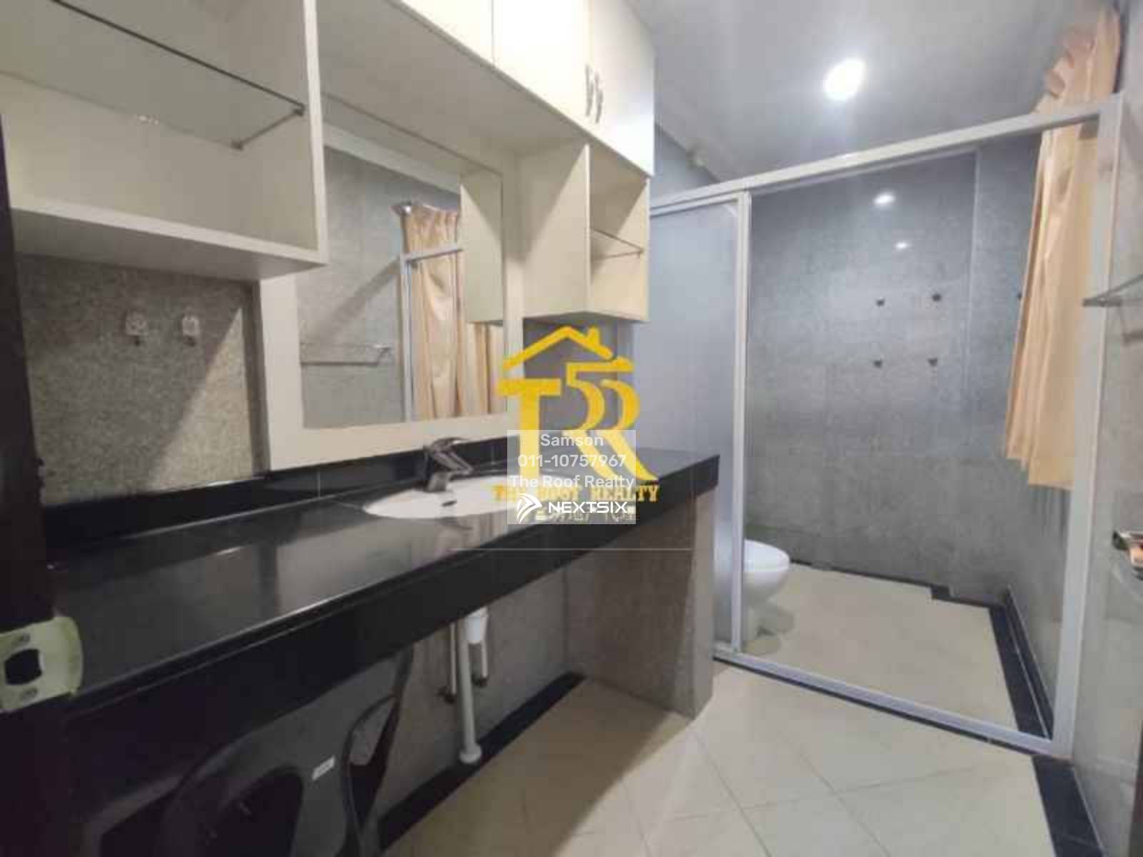 Semi-detached House For Rent in Miri Sarawak - Image 5