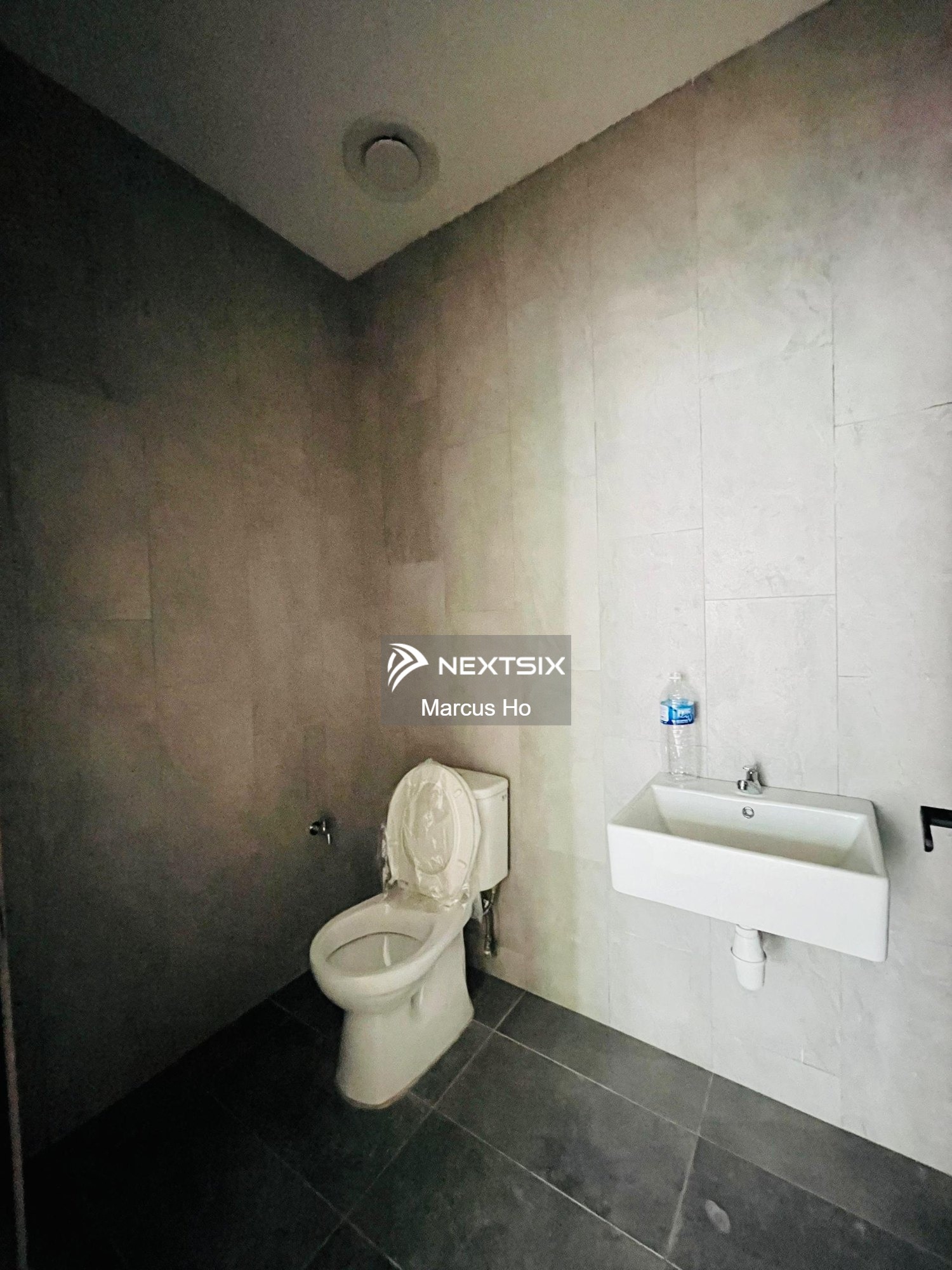 Apartment For Sale in Kuching Sarawak - Image 9