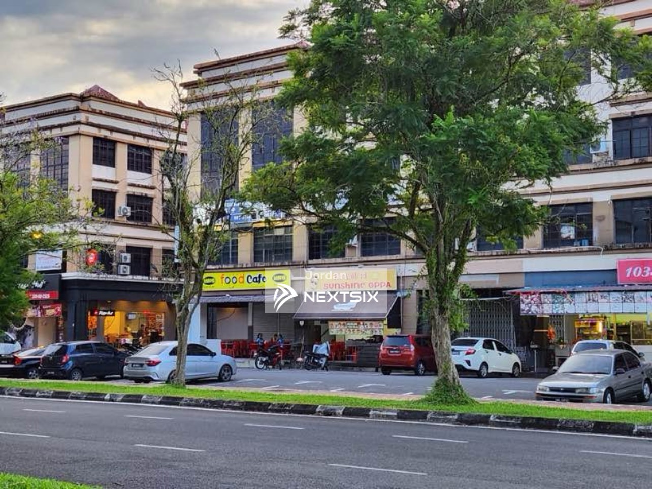 Shop For Rent in Kuching Sarawak - Image 5