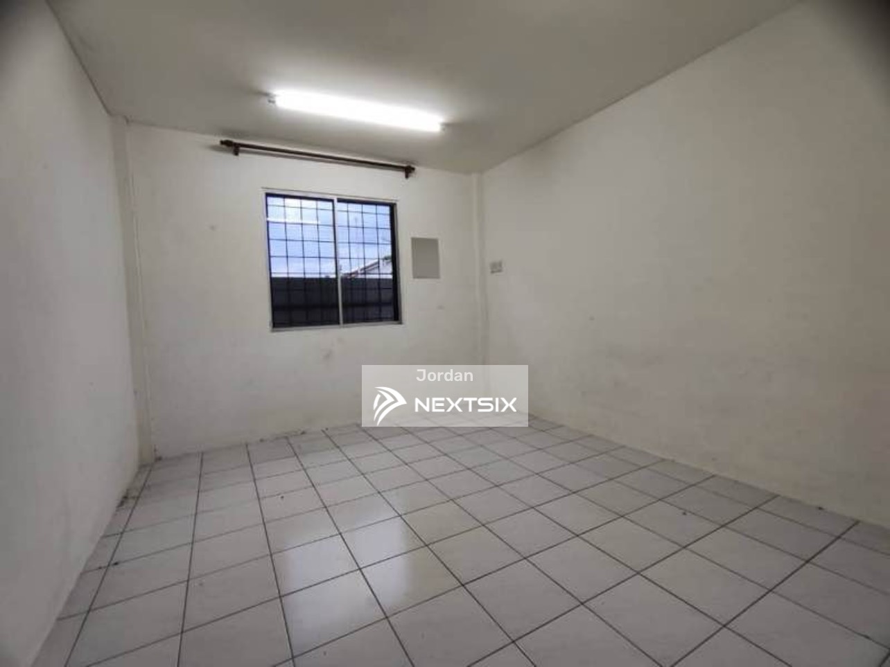 1-sty Terrace/Link House For Rent in Kuching Sarawak - Image 5