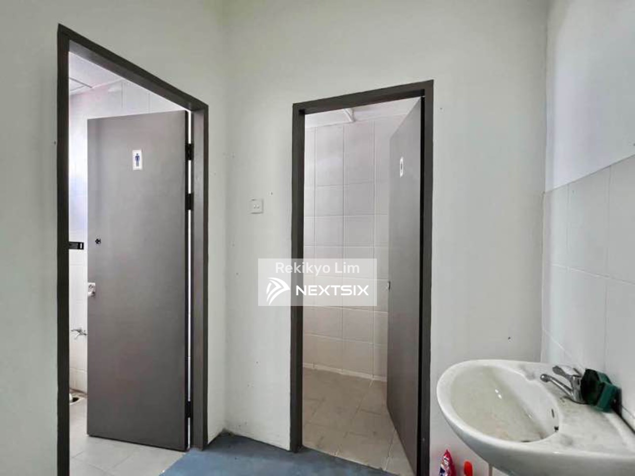 Shop For Rent in Kuching Sarawak - Image 6