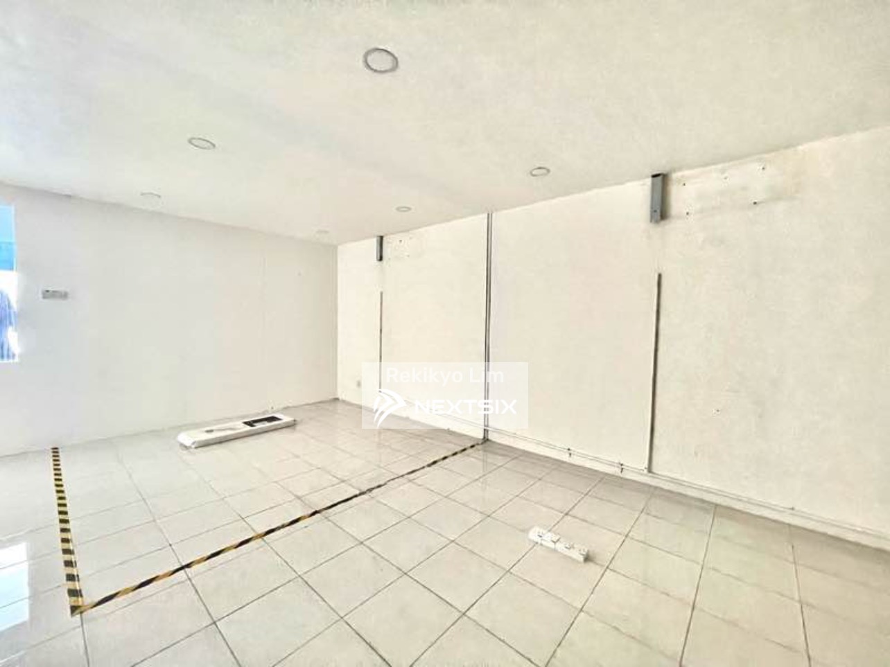 Shop For Rent in Kuching Sarawak - Image 7
