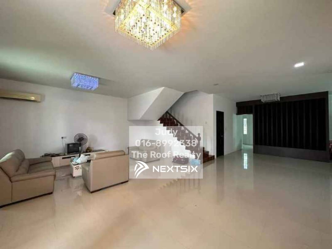 Semi-detached House For Sale in Sibu Sarawak