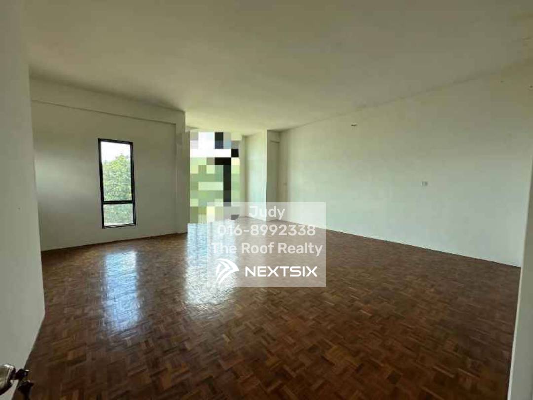 Semi-detached House For Sale in Sibu Sarawak - Image 5