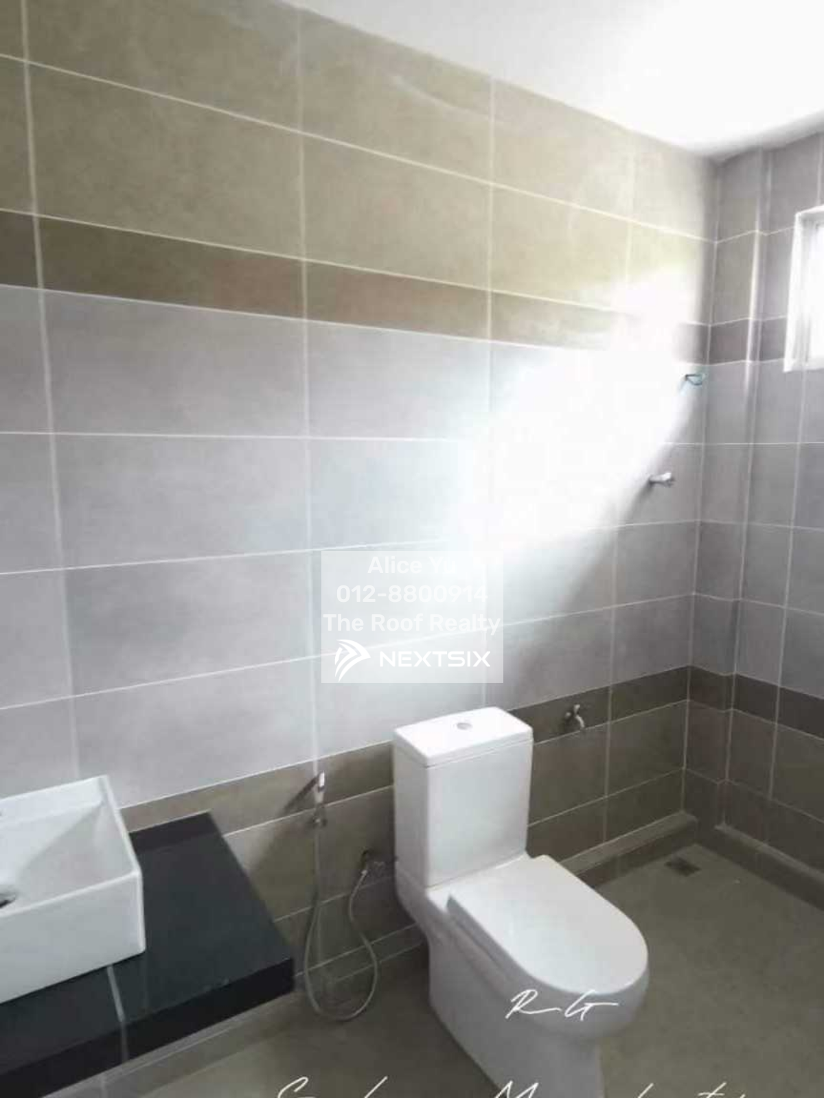 Semi-detached House For Sale in Sibu Sarawak - Image 6