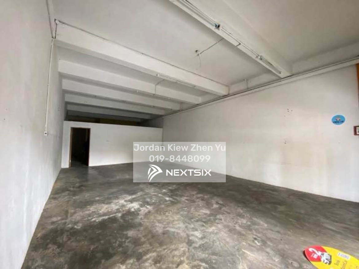 Shop For Rent in Kuching Sarawak - Image 7