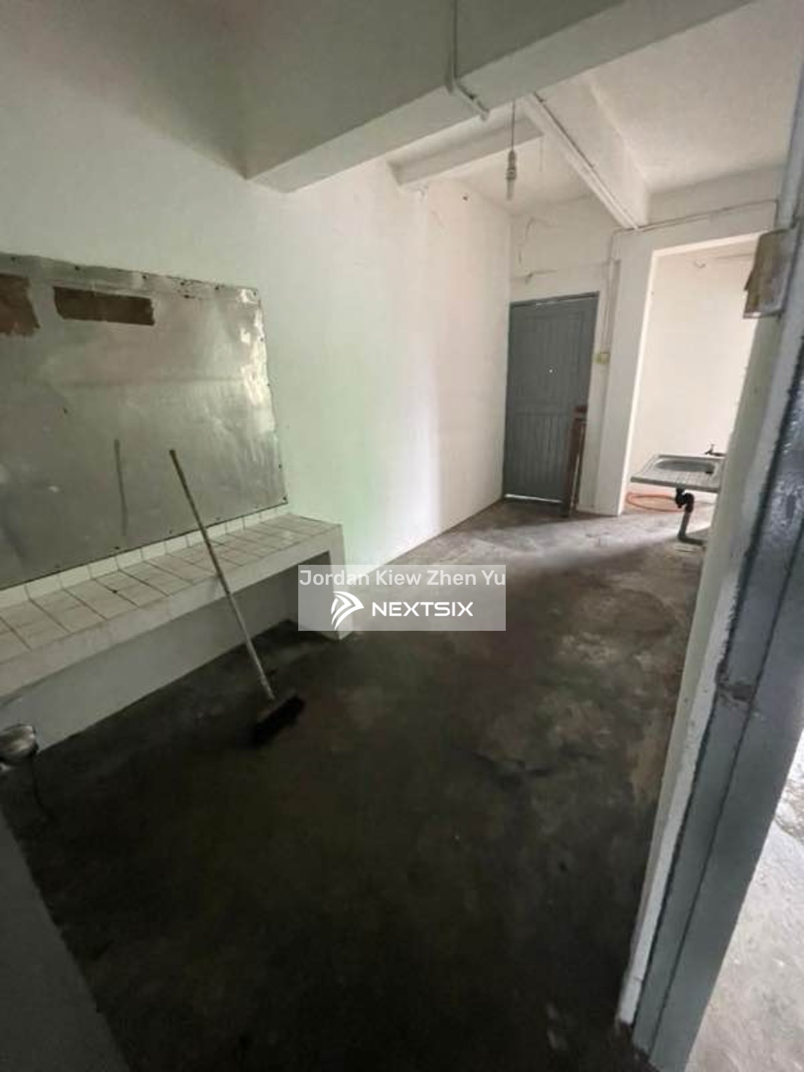 Shop For Rent in Kuching Sarawak - Image 7