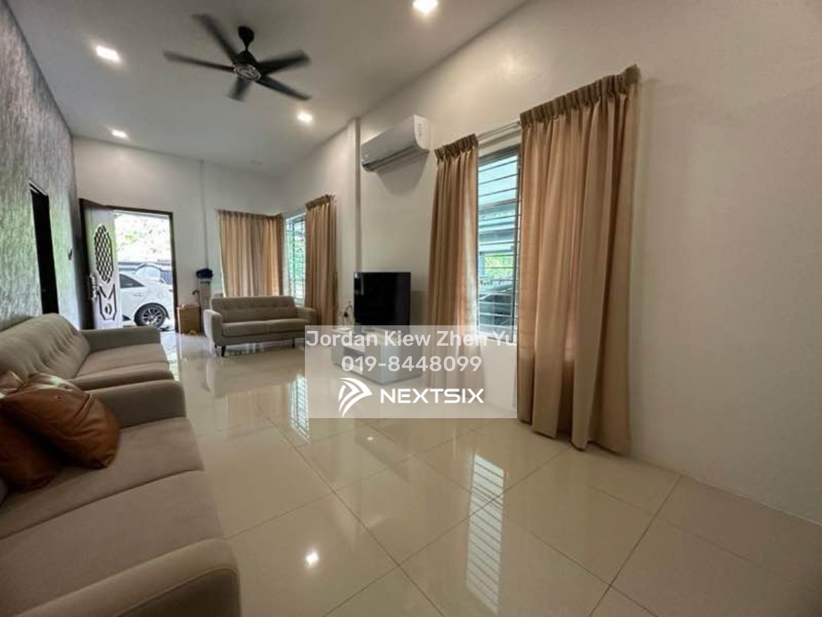 1-sty Terrace/Link House For Sale in Kuching Sarawak - Image 9