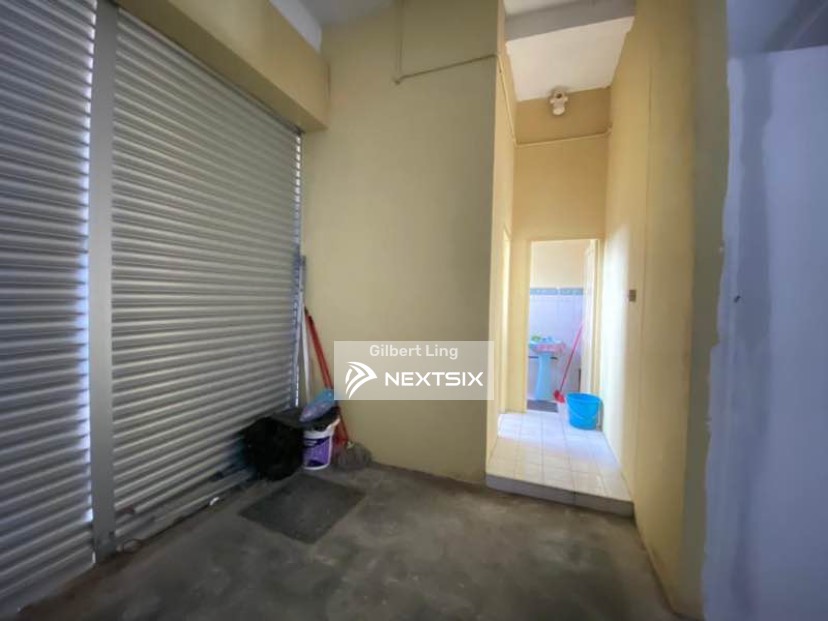 Shop For Rent in Kuching Sarawak - Image 5