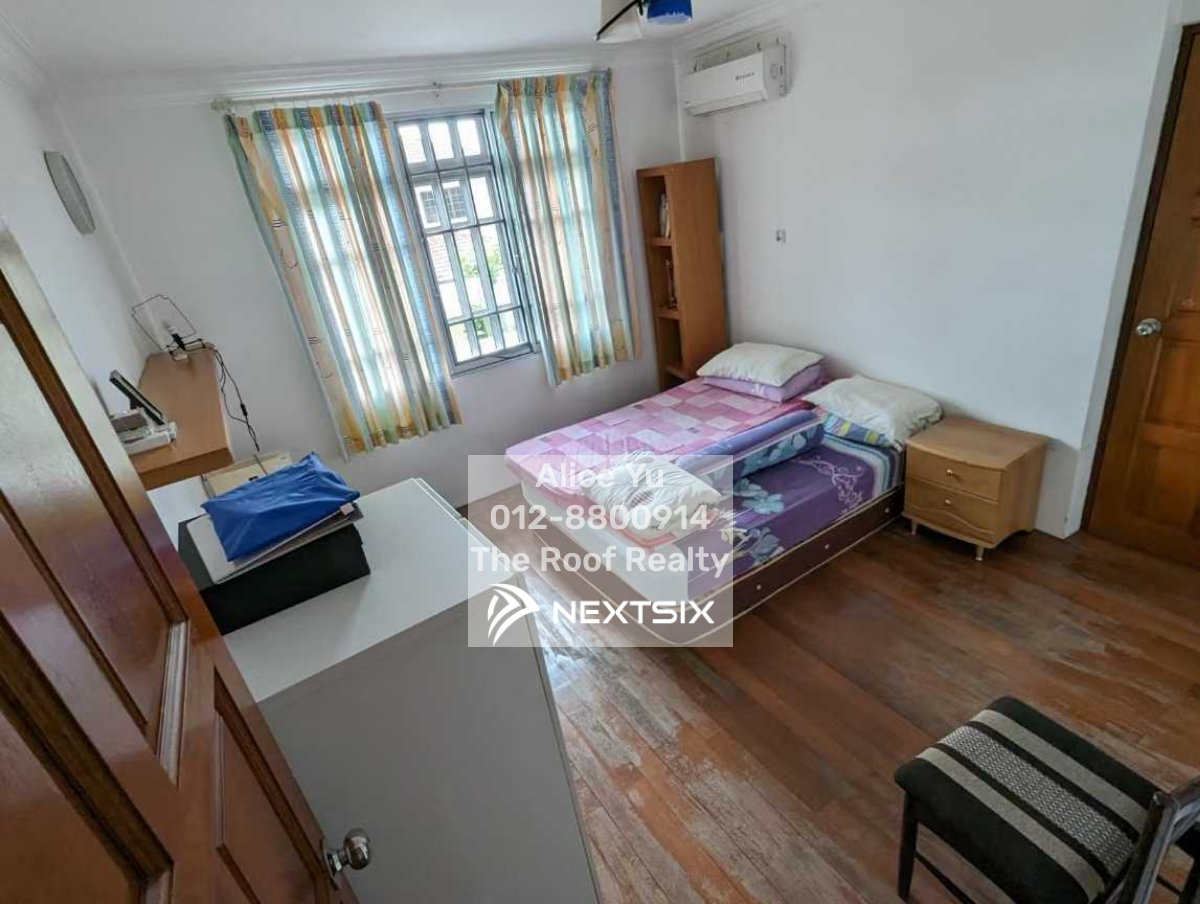 Semi-detached House For Sale in Sibu Sarawak - Image 6