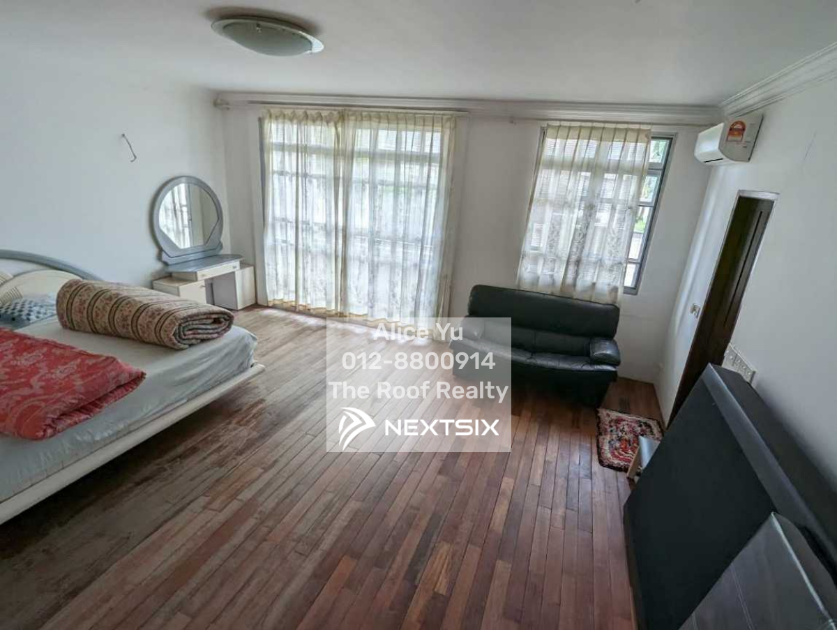 Semi-detached House For Sale in Sibu Sarawak - Image 8