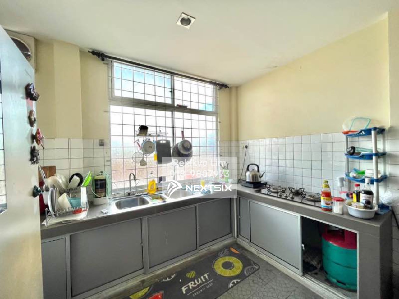 Semi-detached House For Sale in Kuching Sarawak - Image 9