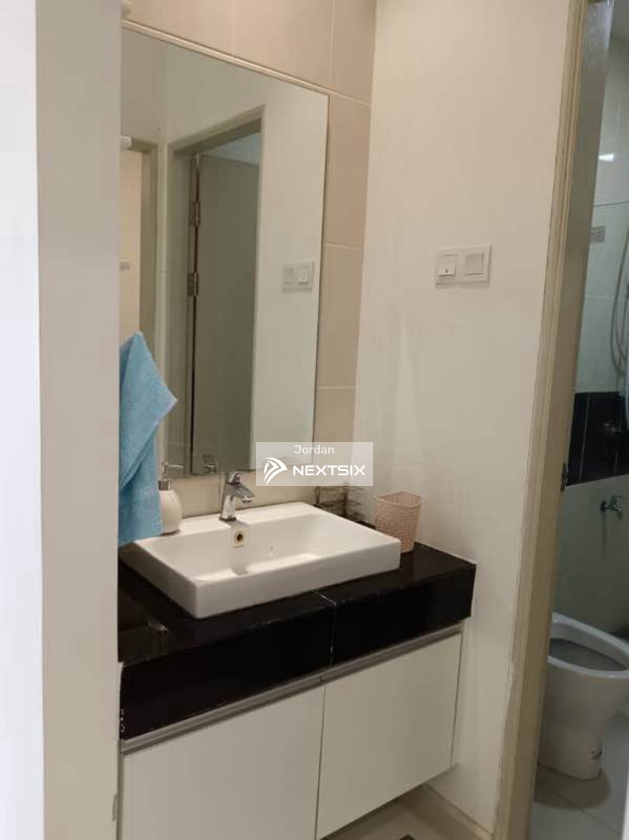 Condominium For Rent in Kuching Sarawak - Image 8