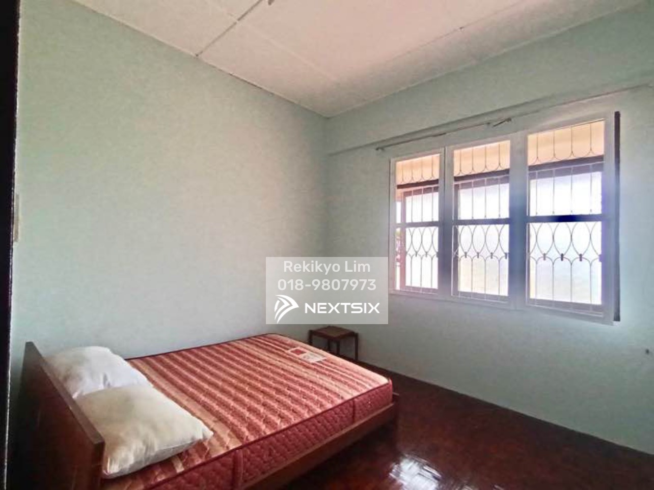 Semi-detached House For Rent in Kuching Sarawak - Image 6