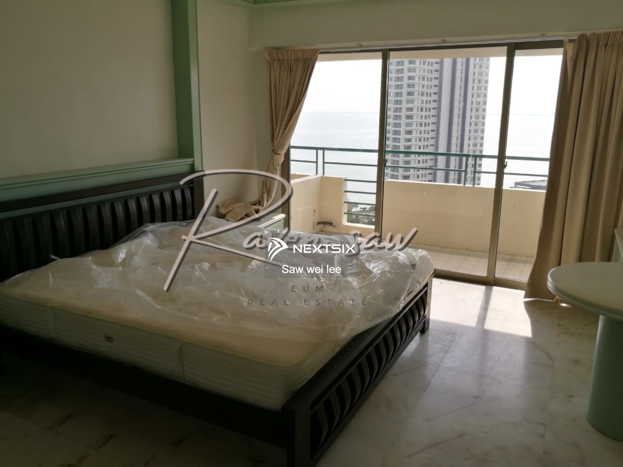 Condominium For Sale in Tanjung Bungah Penang - Image 4