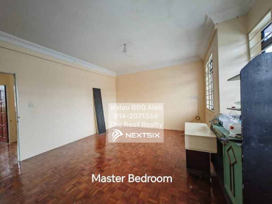 2-sty Terrace/Link House For Sale in Kuching Sarawak - Image 4