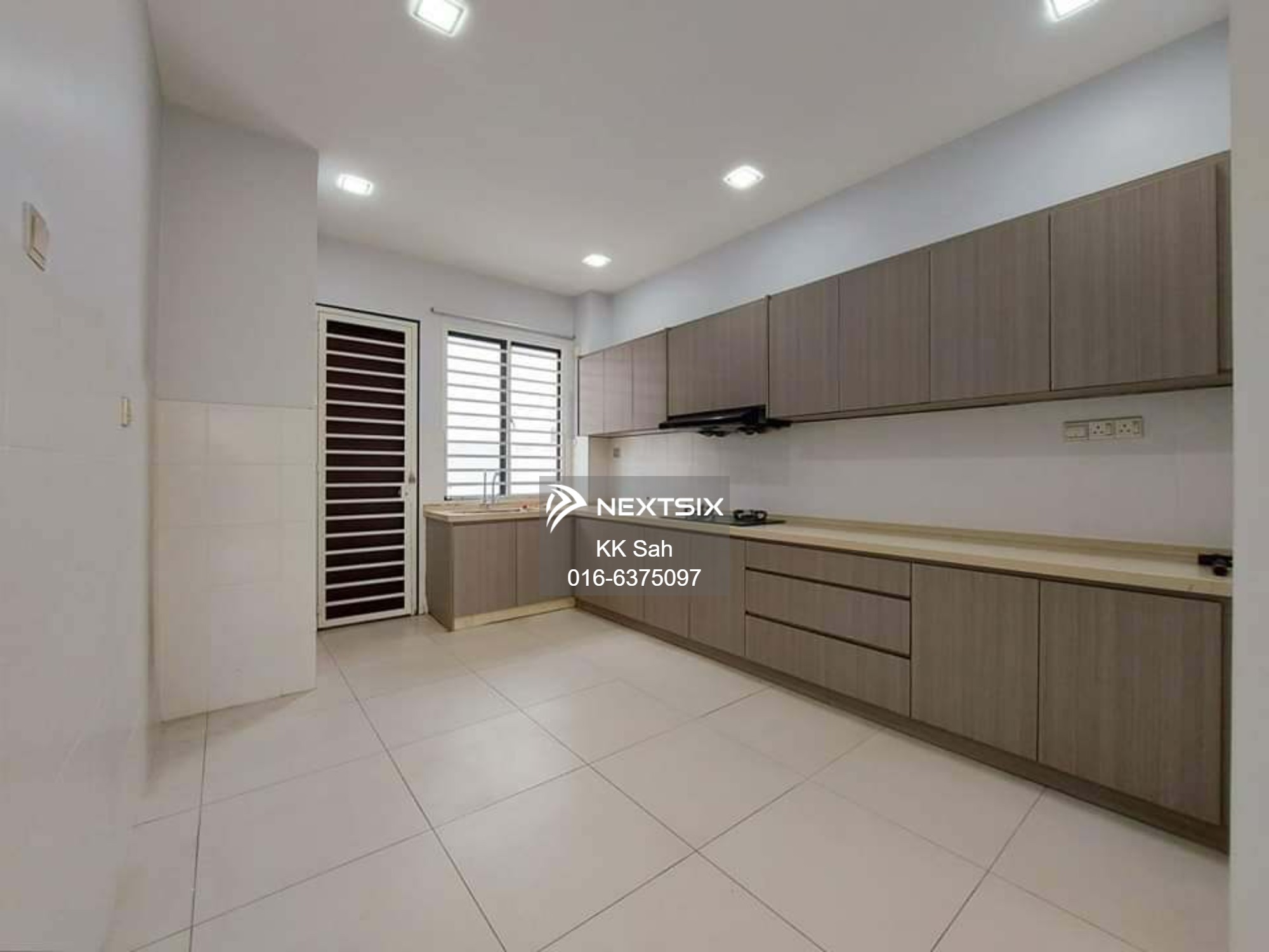 2-sty Superlink House For Sale in Semenyih Selangor - Image 5