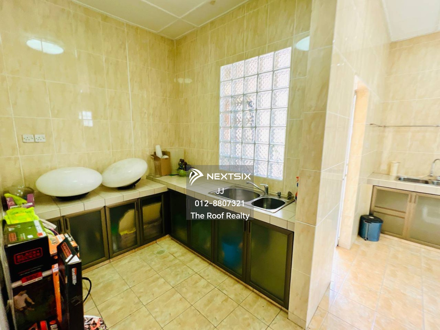Semi-detached House For Sale in Kuching Sarawak - Image 9