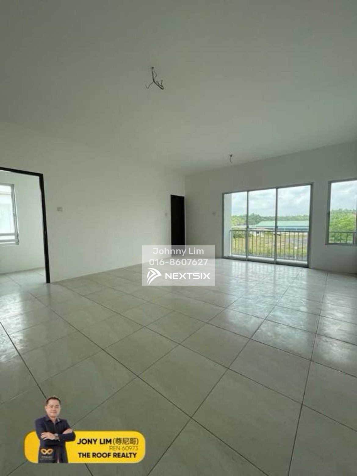 1.5-sty Terrace/Link House For Sale in Kuching Sarawak - Image 5