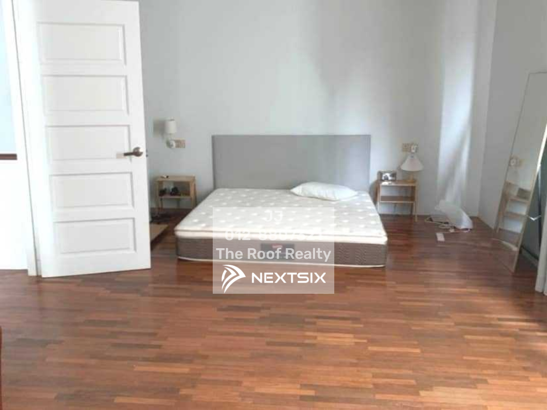 Semi-detached House For Rent in Kuching Sarawak - Image 5