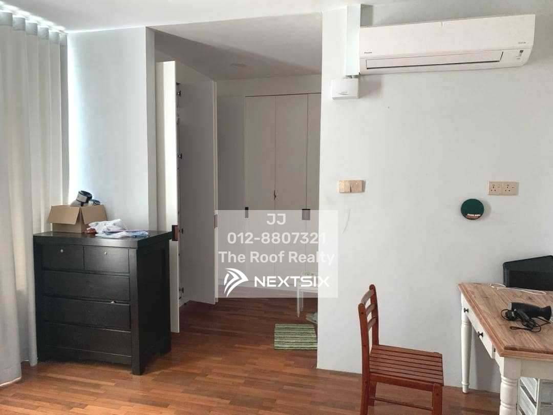 Semi-detached House For Rent in Kuching Sarawak - Image 6