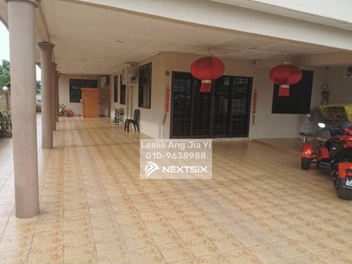 2-sty Terrace/Link House For Sale in Kuching Sarawak - Image 5