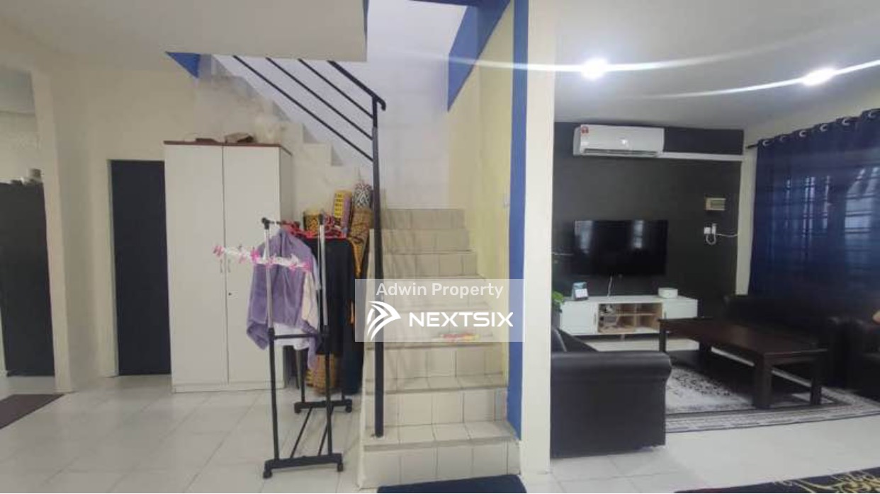 2-sty Terrace/Link House For Sale in Kuching Sarawak - Image 5