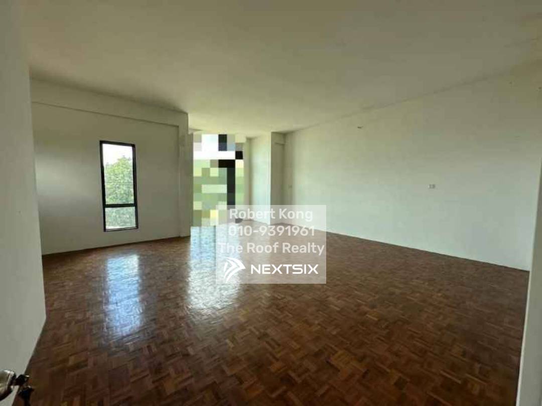 Semi-detached House For Sale in Sibu Sarawak - Image 5