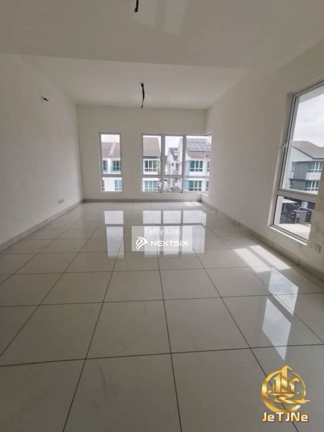 Semi-detached House For Rent in Ambang Botanic Selangor - Image 5